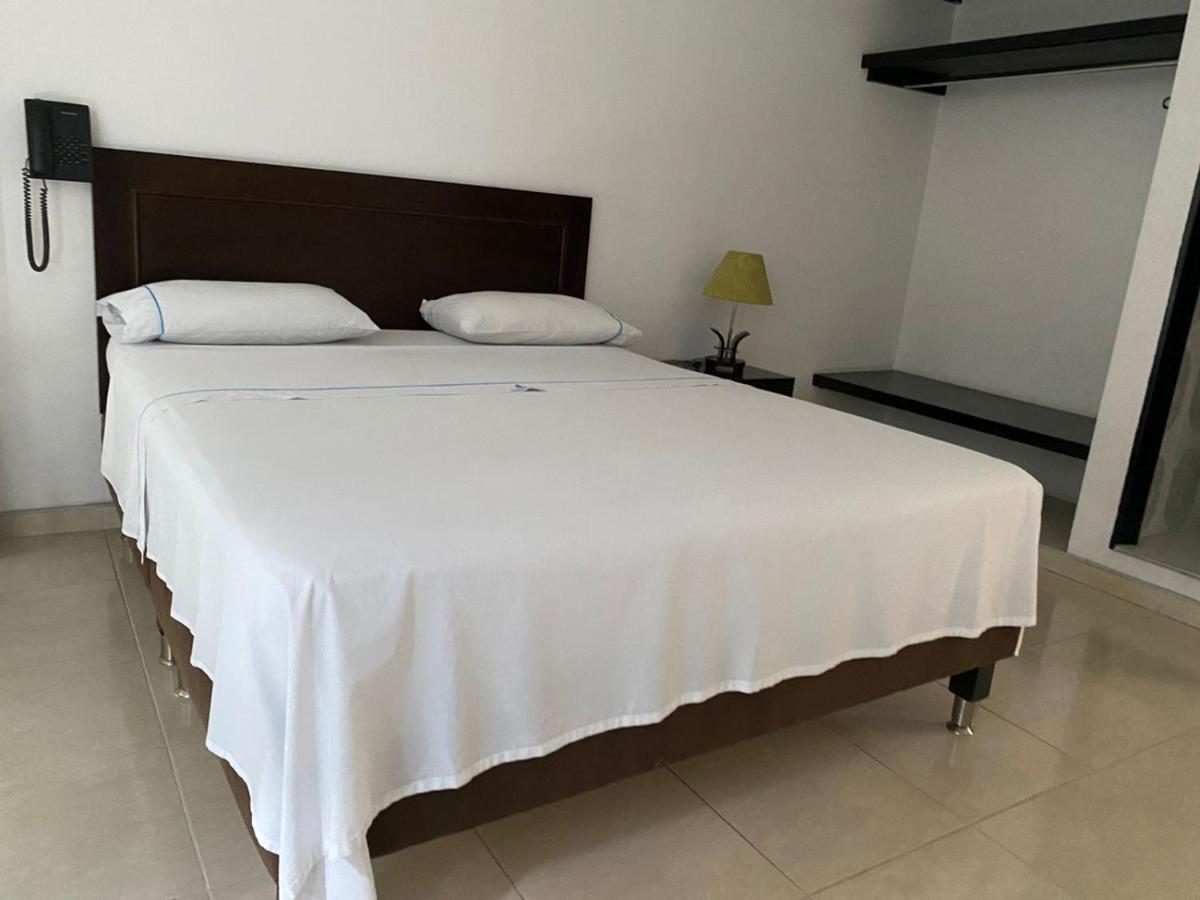 Hotel Torres Del Llano Yopal Dış mekan fotoğraf